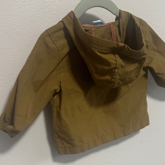 Old Navy Kids Tan Raincoat - Picture 7 of 7